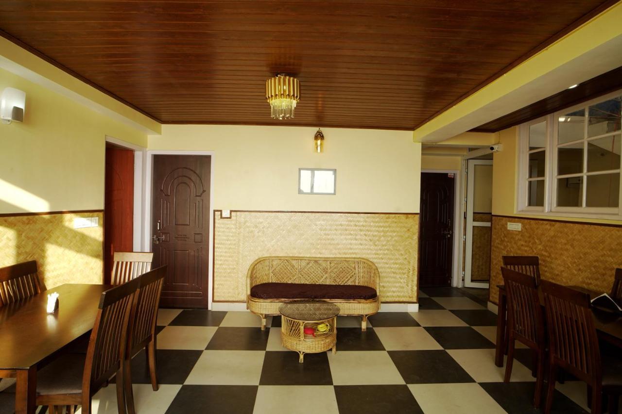 Hotel Hill Queen Near Sherpa Gumba Darjeeling Mall 5 Min Couple Friendly Bagian luar foto